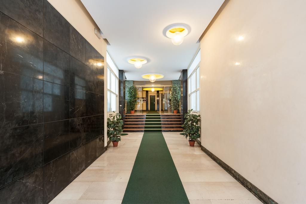 Vatican Rose Aparthotel Roma Exterior foto